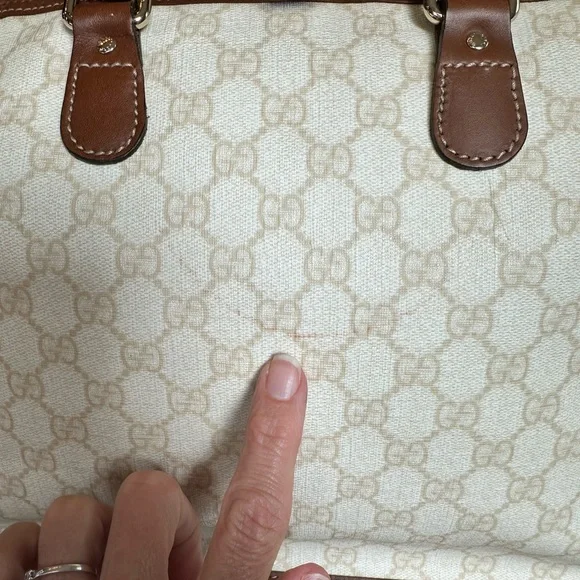 Gucci Cream and Brown Tote Bag with Signature GG Monogram - Picture 4 of 16